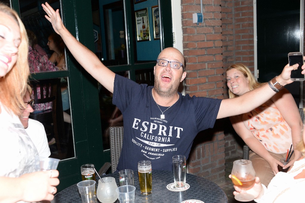 ../Images/Kroegentocht Zomercarnaval Noordwijkerhout 001.jpg